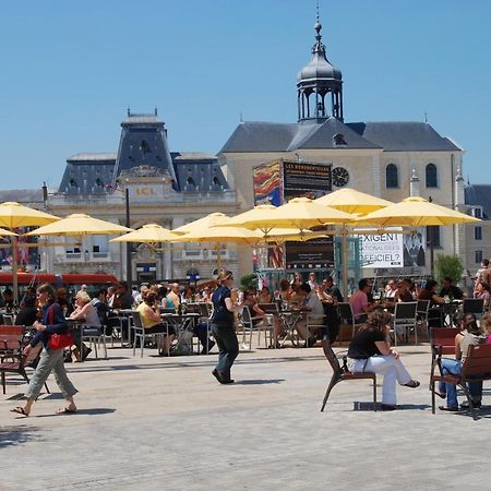Confort & Elegance En Ville Avec Parking Gratuit Le Mans Exterior foto
